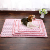 Pet Soft Summer Cooling Mats Blanket Pet Dog Self Cooling Mat Pad Summer Car Seat Ice Silk Mat Pet Cooling Non Sticking Blanket